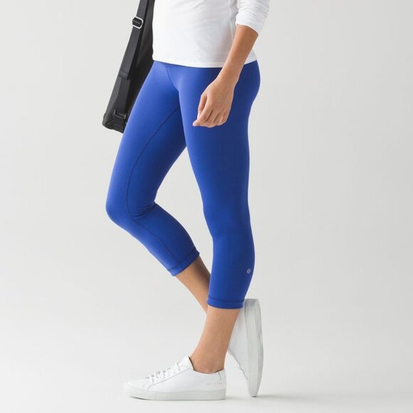 Lululemon Wunder Under Crop III (Reversible) Leggings - Blue - Picture 2 of 8